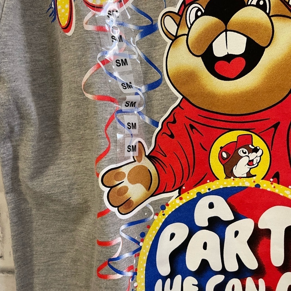 NWT! Unisex Women’s Men’s Buc-ee’s 2024 voting gray short sleeve t-shirt Small - Picture 4 of 4